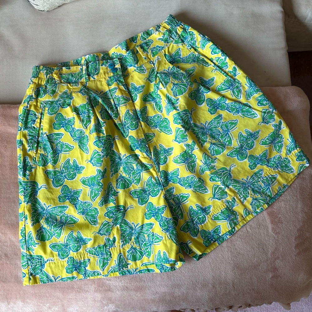 VINTAGE LILLY PULITZER BUTTERFLY PRINT SHORTS - Picture 2 of 9